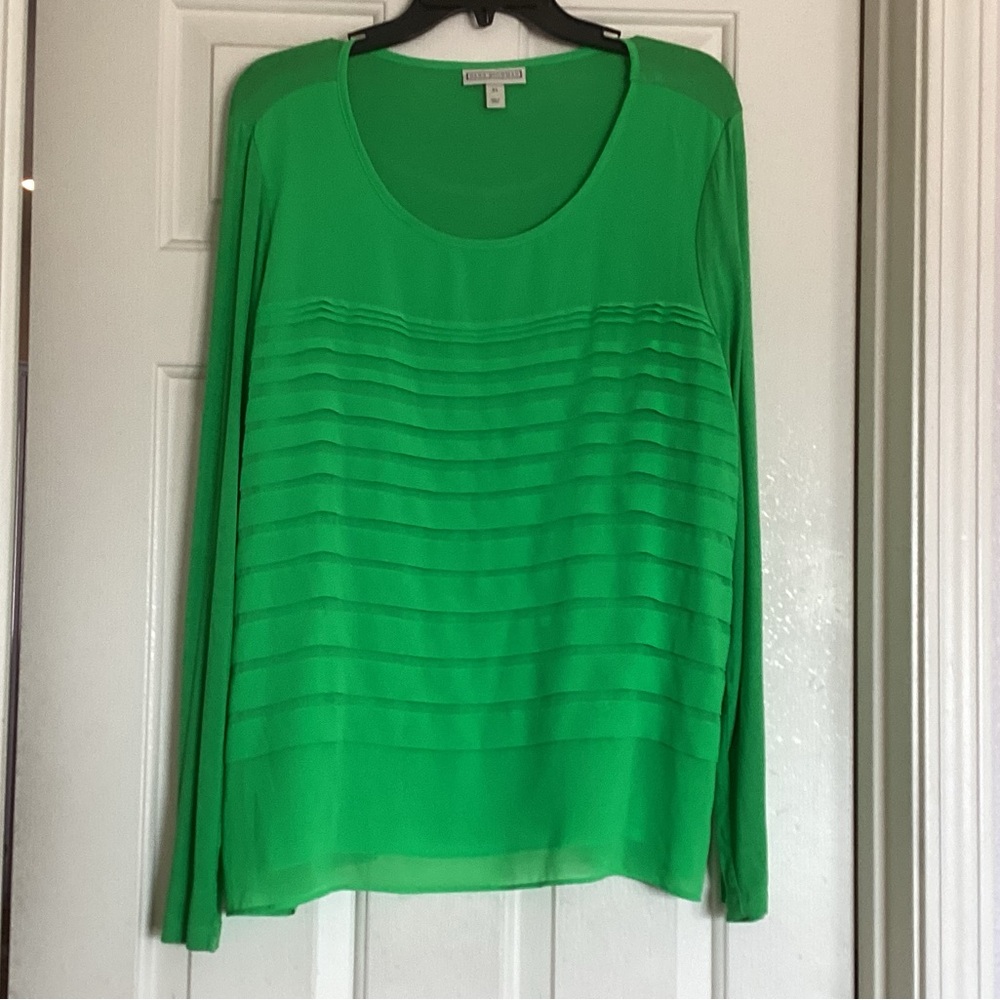 Dana Buchman Bright Green Pleated Front Long Sleeve Blouse